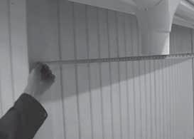Prvá objímka zvodu musí byť umiestnená čo najbližšie k hornému kolenu.
