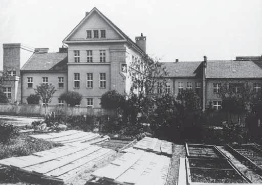 Sušické noviny 15/2017 Příspěvky dopisovatelů strana 11 Očima Martina Mejstříka Svoboda podruhé Dobrý den, přátelé. Svůj první poprázdninový sloupek věnoval jsem zamyšlením na téma svoboda.