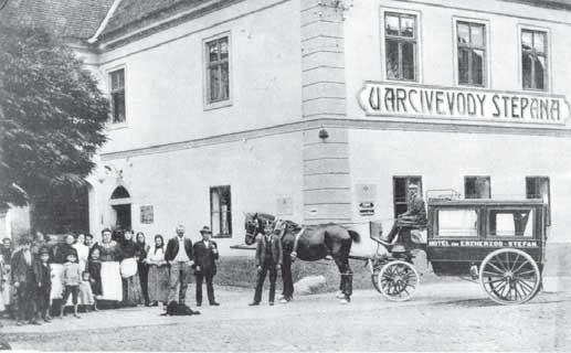 Posledně zmínil jsem Aristotelovu definici svobody: Kdo dává bezpečí přednost před svobodou, je po právu otrok. Popravdě, je to o něco složitější.