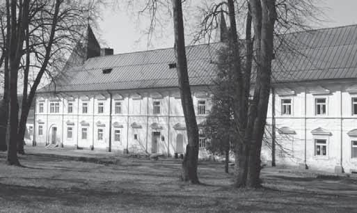 škola 110 žáků), získala ve školním roce 2015/2016 diplom Krajského úřadu Plzeňského kraje za druhé místo v kategorii základních škol v soutěži O nejúspěšnější školu v předmětových Základní škola v