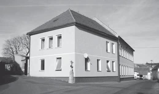 I když jsme škola malá, připravujeme pro děti řadu Hrádek u Sušice Kolinec Žichovice soutěžích v rámci kraje. Příkladná je spolupráce s Gymnáziem Sušice a SOŠ a SOU Sušice.
