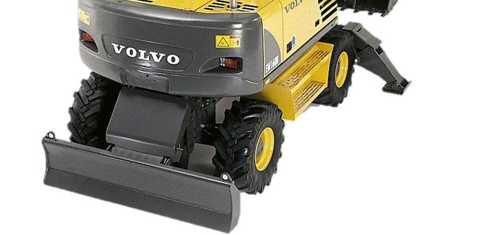 Při práci na šikmém povrchu je také velmi důležité nízké těžiště stroje [3]. Obr. 1.2 Kolové rypadlo Volvo EW 160B s dozerovou radlicí a sklápěcími opěrami [5] 1.2.2 DYNAMICKÁ STABILITA U mobilních pracovních strojů se při jejich jízdě také setkáváme se setrvačným zrychlením.
