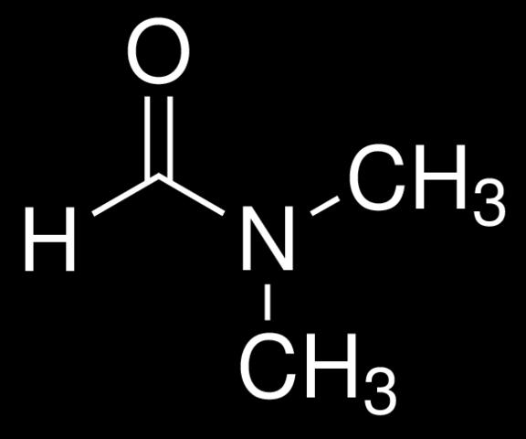 10. 4 Dimethylformamid Dimethylformamid je bezbarvá kapalina mísitelná s vodou a s většinou organických rozpouštědel.