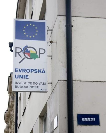 publicity a dále 2 CZ/EN Rollupy Současně byly v