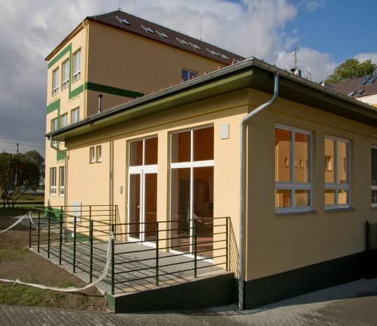poskytnout obyvatelům obce vhodné zázemí pro aktivní a společenské trávení volného času.