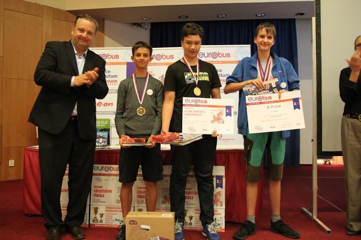 října 2015 ve 13