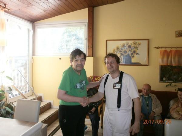 PIB hodně zdraví, štěstí a pohody. Kolektiv PIB p. Kokešová Pan Kremlička Dne 30.9. 2017 oslavil p. Jindřich Kremlička 69. narozeniny.