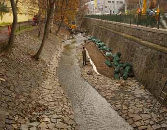 Jedná se o část koryta dlouhou 183 m, která začíná u mostu v ulici Závišova před Fidlovačkou a končí u mostu v ulici Na Folimance.