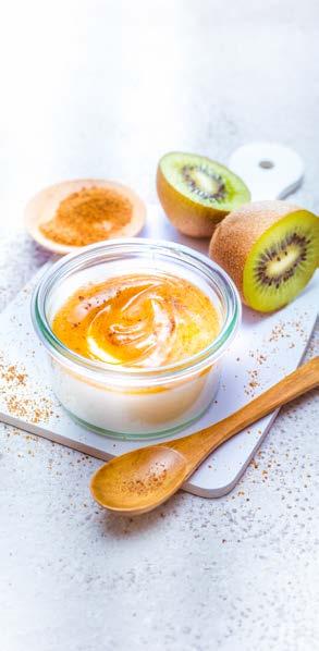 Coulis z kiwi, vanilky a kokosového cukru Program Coulis 4 5 min. 15 min. 500 g kiwi 100 g cukru Špetka vanilkového prášku 2 lžíce kokosového cukru 1. Kiwi oloupejte a nakrájejte na kostičky. 2. Do mixéru dejte kiwi, cukr a vanilkový prášek.