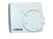 Mechanický priestorový termostat bez spínacích hodín, rozsah nastavenia 5-50 C, prevádzkové napätie 24 V.