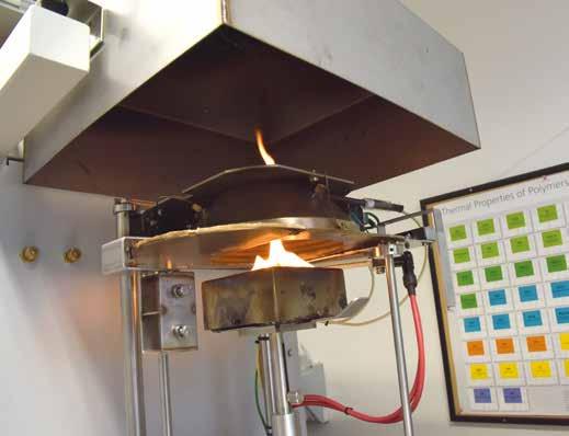 techniky, > obsluhu technických zařízení, které nejsou ve správě majetku oddělení 021, ale jsou nezbytné k provozování laboratoří, > spolupráci při měřeních prováděných v rámci vědecké, výzkumné či