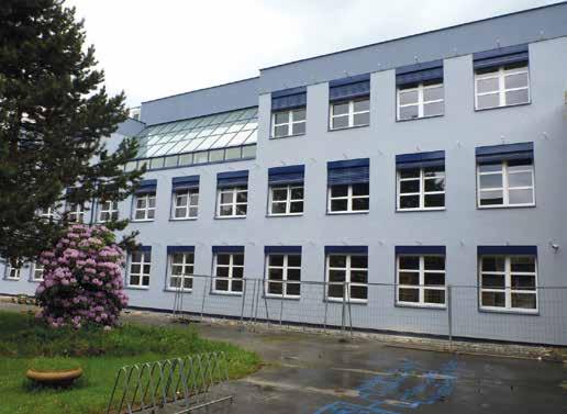 VYSOKÁ ŠKOLA BÁŇSKÁ - TECHNICKÁ UNIVERZITA OSTRAVA strukci stávajícího pavilonu D spojenou s jeho nadstavbou o 1 nadzemní podlaží a výstavbu nové třípodlažní budovy F propojené se stávající částí