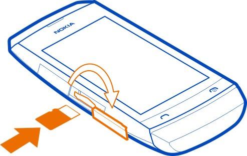 10 Začínáme Paměťovou kartu můžete vkládat i vyjímat bez vypnutí telefonu. Vložení paměťové karty 1 Pomocí nehtu otevřete kryt slotu paměťové karty.