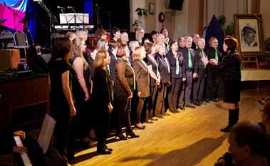 J. Ježka vystoupil Zdický smíšený sbor. Závěr koncertu patřil kapele Dixieland band Zdice.