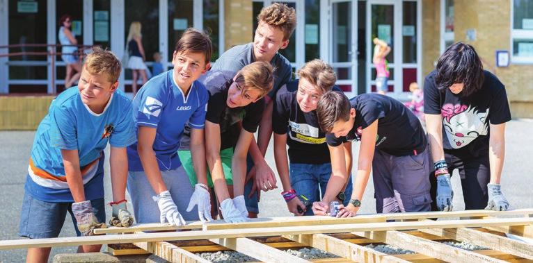 28 29 Zvelebení prostoru před 4. ZŠ Plzeň realizační část 12. 15. 9. 2016 / Předškolí 4.