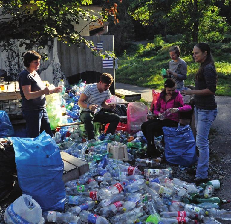 ještě odolnějším provedení. počet účastníků: 5 Dobrovolnický den na Plovárně 16. 10.