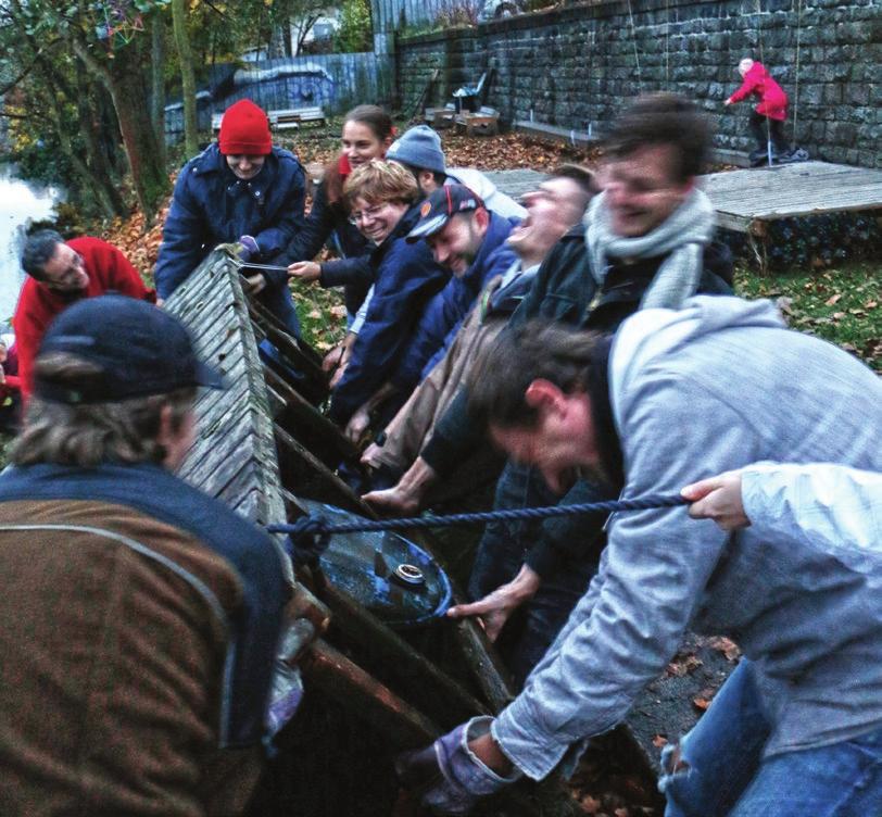 32 33 Zazimování Plovárny 5. 11. 2016 / Městská plovárna Plzeň Závěrečné dobrovolnické odpoledne na ukončení plovárenské sezóny.