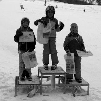 Slalom za kluky zdolal k nejvyššímu stupínku Vojta Koutný a v dívčí kategorii na bedně stála Emička Bezděková s bronzovou medailí. Snaha všech stojí za veliké poděkování při prezentování naší školy.