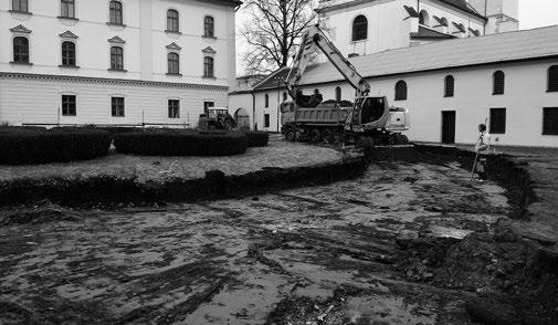 STRANA 2 MĚSTSKÝ ÚŘAD Plánované akce v Lipníku nad Bečvou Opravy inženýrských sítí (plyn a kanalizace) V letošním roce bude ve městě prováděno několik oprav stávajícího vedení plynovodu, která jsou