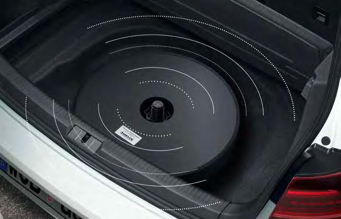 03 05 02 01 04 A B C 01 / 02 Plug & Play Soundsystem Sýty zvuk vo vašom vozidle zabezpečí zvukový systém z ponuky príslušenstva Volkswagen.