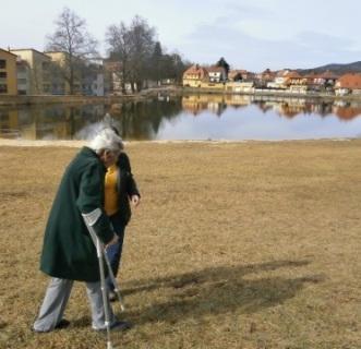 Osobní asistentky nejčastěji zajišťují například tyto činnosti: pomoc při hygieně, oblékání, při přípravě a podání jídla procvičování kognitivních funkcí nebo fyzických schopností doprovod při