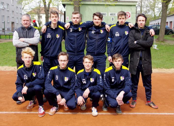 jediného zaváhání proplul třetí nejvyšší nohejbalovou soutěží do 1. ligy. A tím také rozpoutali nohejbalovou hysterii v dobrém slova smyslu.