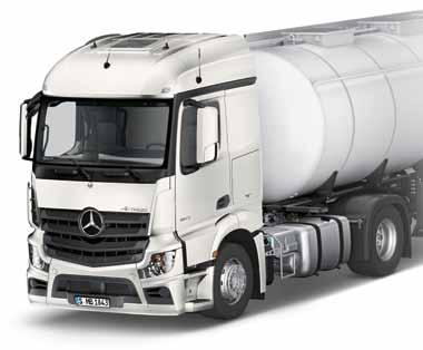 Motor. Tahače Actros Loader jsou vybaveny motory Euro VI o zdvihovém objemu 7,7 l a s výkonem až 260 kw (354 k).