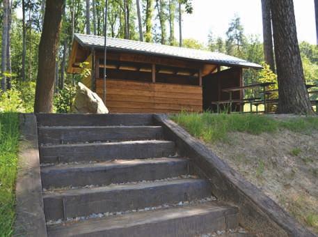 Při první brigádě nebyl problém, to bylo jen betonování patek a na vrtání děr jsme měli k dispozici bagr. Ohledně druhé brigády jsem oslovil již všechny občany Malé Bašky.