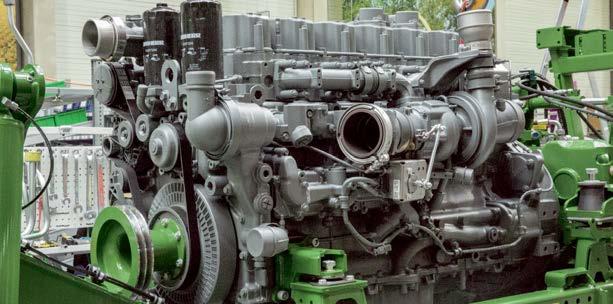 Čisté spalování Motor LIEBHERR nainstalovaný ve stroji BiG M 450 splňuje parametry třídy 4 emisní normy. O čisté spalování se stará technologie SCR (Selective Catalytic Reduction).