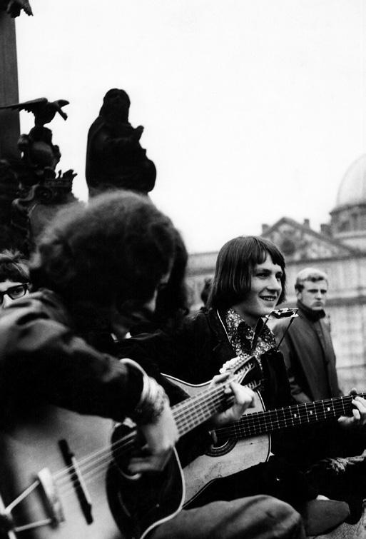 27 Petr Kalandra Jaroslav Hutka a Petr Kalandra, Praha,