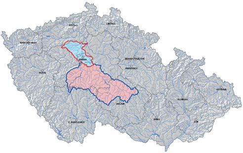 městem Prahou a u Mělníka se vlévá do Labe v nadmořské výšce 156,18 m n.m. Významnými pravostrannými přítoky jsou Botič a Rokytka, které protékají hlavním městem Prahou a levostranné přítoky