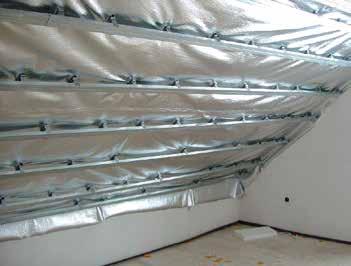 Vnitřní a vnější stavba PAROBRZDY WALLINT Parobrzdy WALLINT WALLINT T3 160 g KU0060-1 75 m 2 v roli 56,50 2,08 m 2 WALLINT T3