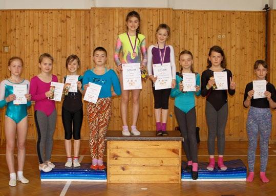 Gymnastky mladší a starší žákyně nesoutěžily jen v gymnastice, ale také v atletice, šplhu a plavání. Celý den byl velmi pestrý a zajímavý.