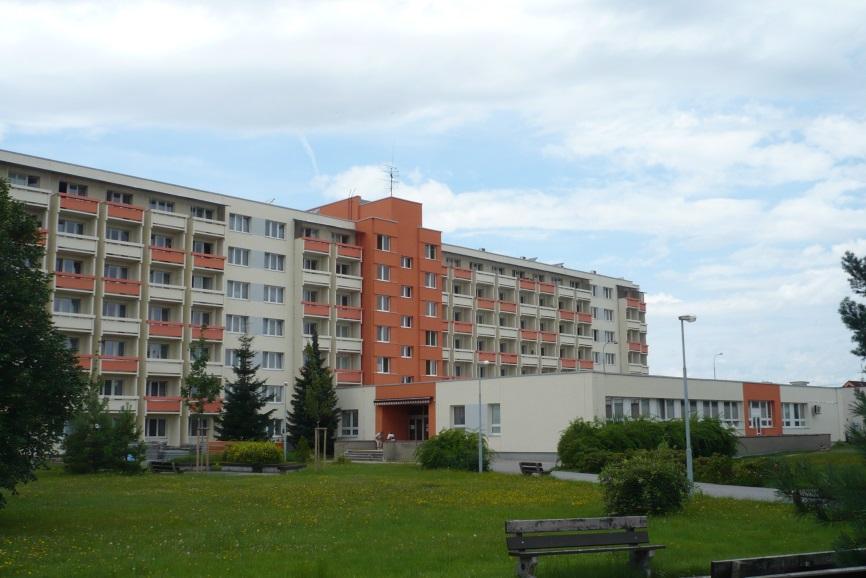 Domov je zásobován teplem ze systému CZT města včetně dodávky TV. OBRÁZEK ČÍSLO 50: POHLED NA CENTRUM SOCIÁLNÍCH SLUŽEB STAROMĚSTSKÁ Domov pro seniory Hvízdal, p. o.