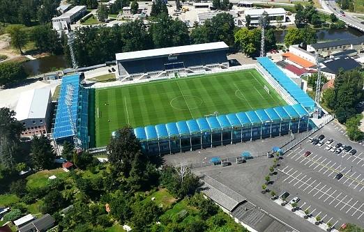 Sportovní hala, Stromovka 1216/12 Objekt se skládá ze sportovní plochy s hledištěm, sportovního zázemí a technického zázemí.