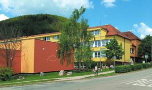 Školy ZÁKLADNÍ ŠKOLY ZŠ Tišnov, nám. 28.
