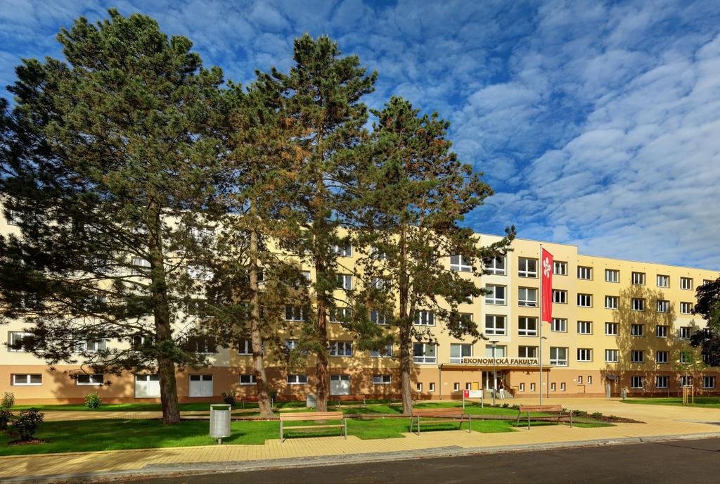 Výroční zpráva o činnosti Ekonomické fakulty Jihočeské univerzity v ČB