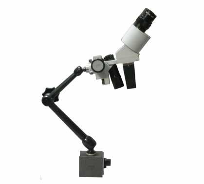 VLASTNOSTI A VÝHODY optimální ohnisková vzdálenost mikroskop má vlastní (bateriové) osvětlení, není potřeba síťový přívod el.