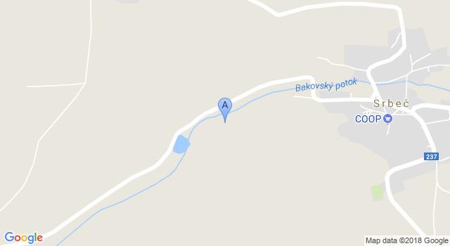 koupaliště, školka, restaurace 2x, obchod jednota, to vše do 400m od