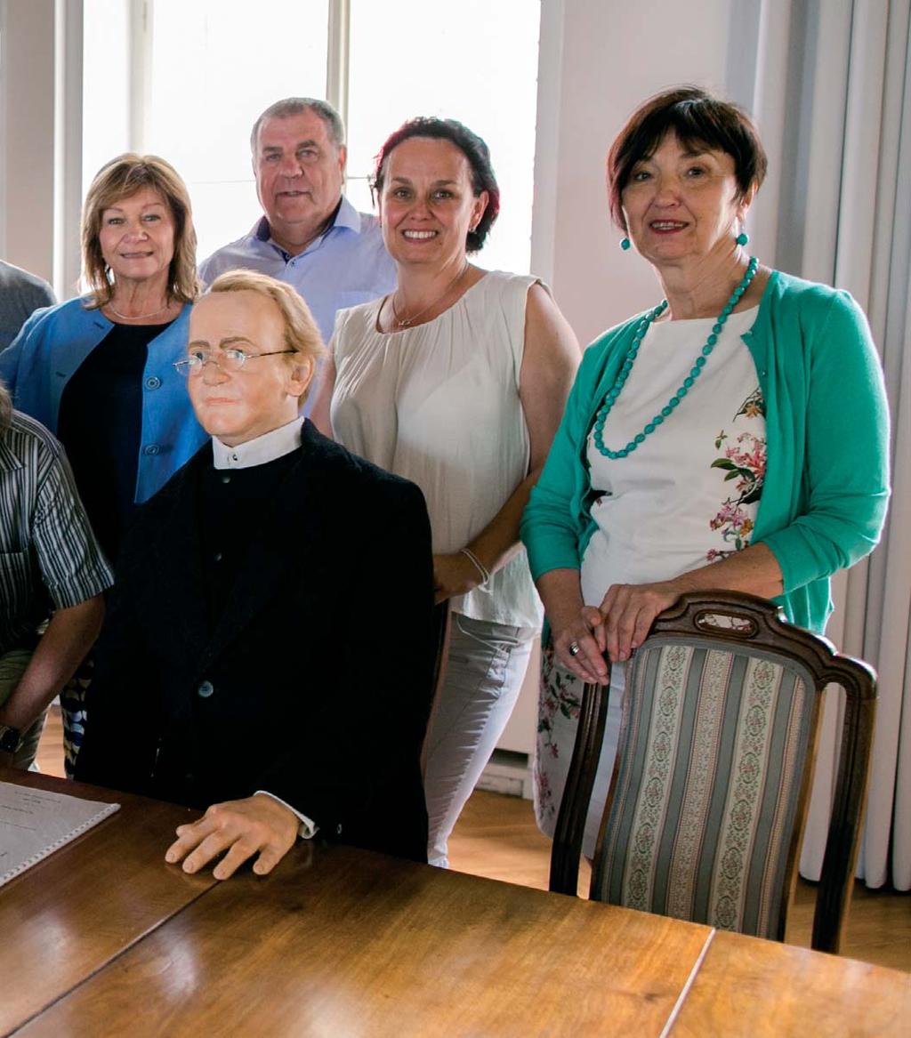 Moravské zemské muzeum_výroční zpráva 2015 Mgr. Eva Pánková, náměstkyně generálního ředitele pro vnější záležitosti; Ing.
