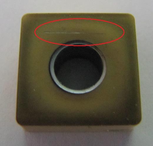 31) byly po částech nafocené na skenovacím elektronovém mikroskopu MIRA3 LMH firmy Tescan. Tyto snímky (obr.