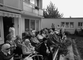 Čekali jsme na vhodné počasí, abychom umožnili všem i pěkné posezení na sluníčku. Návštěva se moc povedla. Bohužel mělo toto setkání i smutný konec.