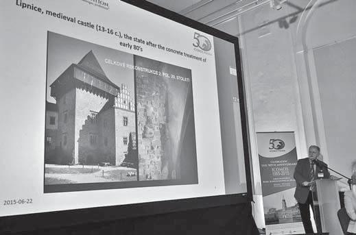 4 5 ela Petzeta (ve tfiech volebních obdobích v letech 1999 2008), nositele tûch nejlep ích tradic evropsk ch dûjin umûní a památkové péãe, 3 se je tû s úspûchem dafiilo mezinárodní organizaci