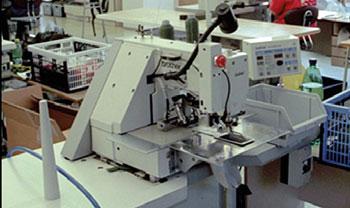 Po celou dobu historie fi rmy systematicky zkvalitňujeme ne jen technologie, ale i lidské zdroje a management. Od roku 2000 se fi rma snaží prosadit i na zahraničních trzích.