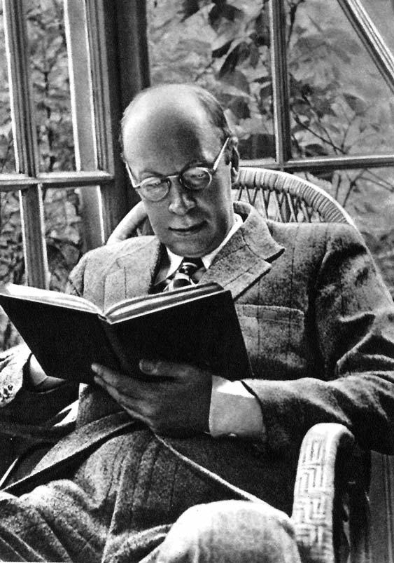 SERGEJ PROKOFJEV (23. 4. 1891 5. 3. 1953) Narodil jsem se ve vesnici Soncovka v Jekatěrinoslavské gubernii (dnes Dněpropetrovská oblast). Bylo to v pět hodin ráno ve středu 11.