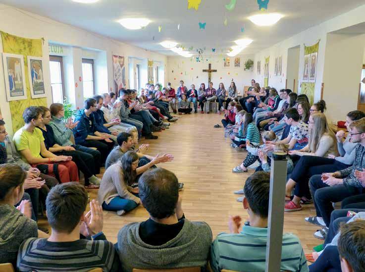 22 DCŽM Vesmír / výročí ( Lidé Vesmíru Těší mě podílet se na něčem hodnotném Jan Šimáček, který byl u toho, když Vesmír vznikal, byl tehdy zástupcem přednosty Okresního úřadu Rychnov nad Kněžnou Pane