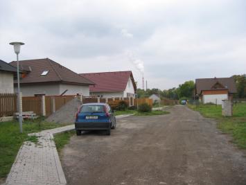 KONCEPCE JEDNOTLIVÝCH URBANISTICKÝCH FUNKCÍ v bydlení Hlavní funkcí obce je bydlení individuální rodinné venkovské a příměstské a je jednou z funkcí v plochách smíšených obytných.