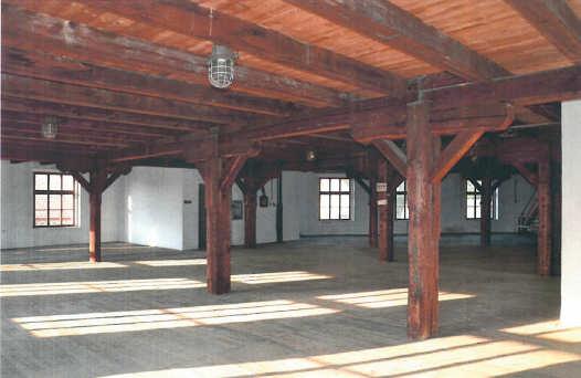 A.5. Uveďte v kolika případech a u kterých objektů došlo v roce 2016 ke zrušení prohlášení za kulturní památku s uvedením důvodu /např.