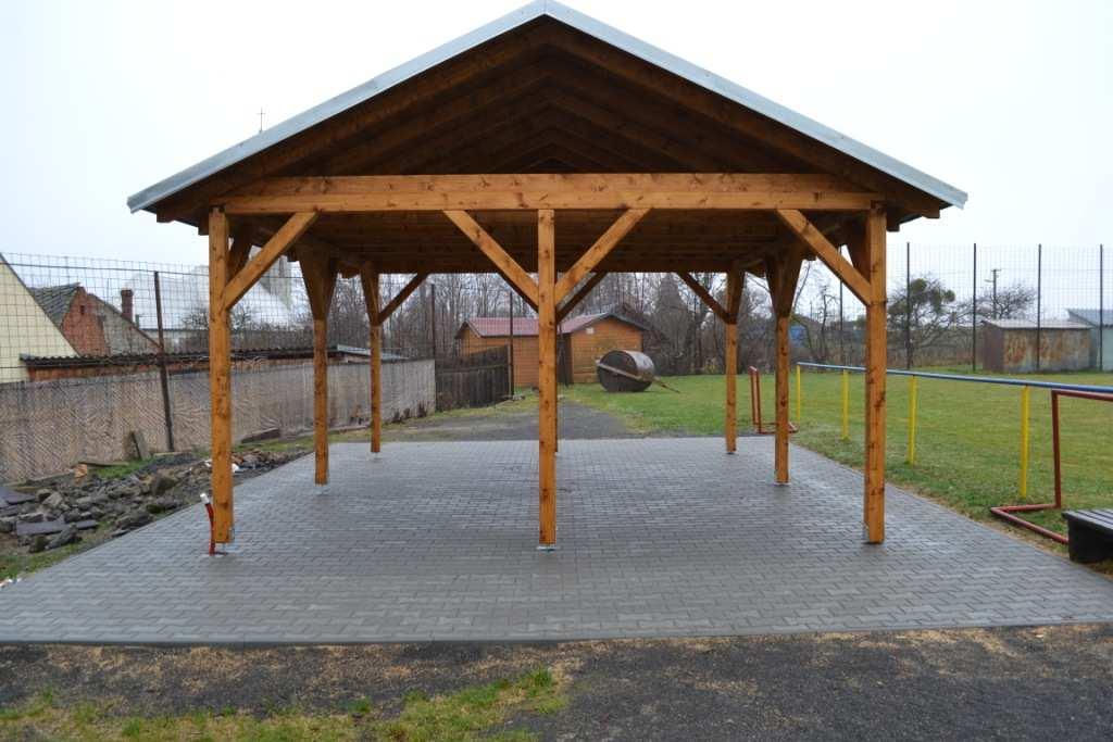 PROJEKT Rekonstrukce zázemí fotbalového hřiště v Leskovci nad Moravicí v celkové hodnotě 299.