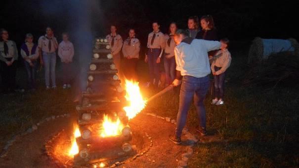 Výlety, výpravy a tábory 2017 1. dívčí oddíl skautek Slejsl Sáňkování na ručně vyrobených vozítkách se soutěží (21. 1. 2017) Bradlo Skautka je ochránkyní přírody a cenných výtvorů lidských (25. 2. 2017) Víkendová výprava (Zábřeh) - Férová móda (24.